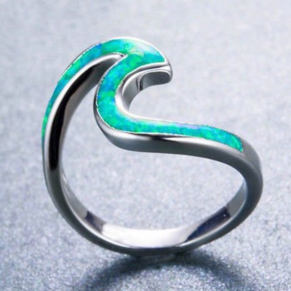 Jewelry - Silver Blue Metallic Wave Ocean Ring